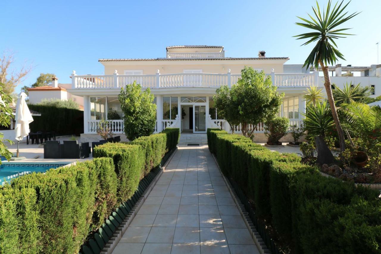 Villa De Lujo En توريمولينوس المظهر الخارجي الصورة