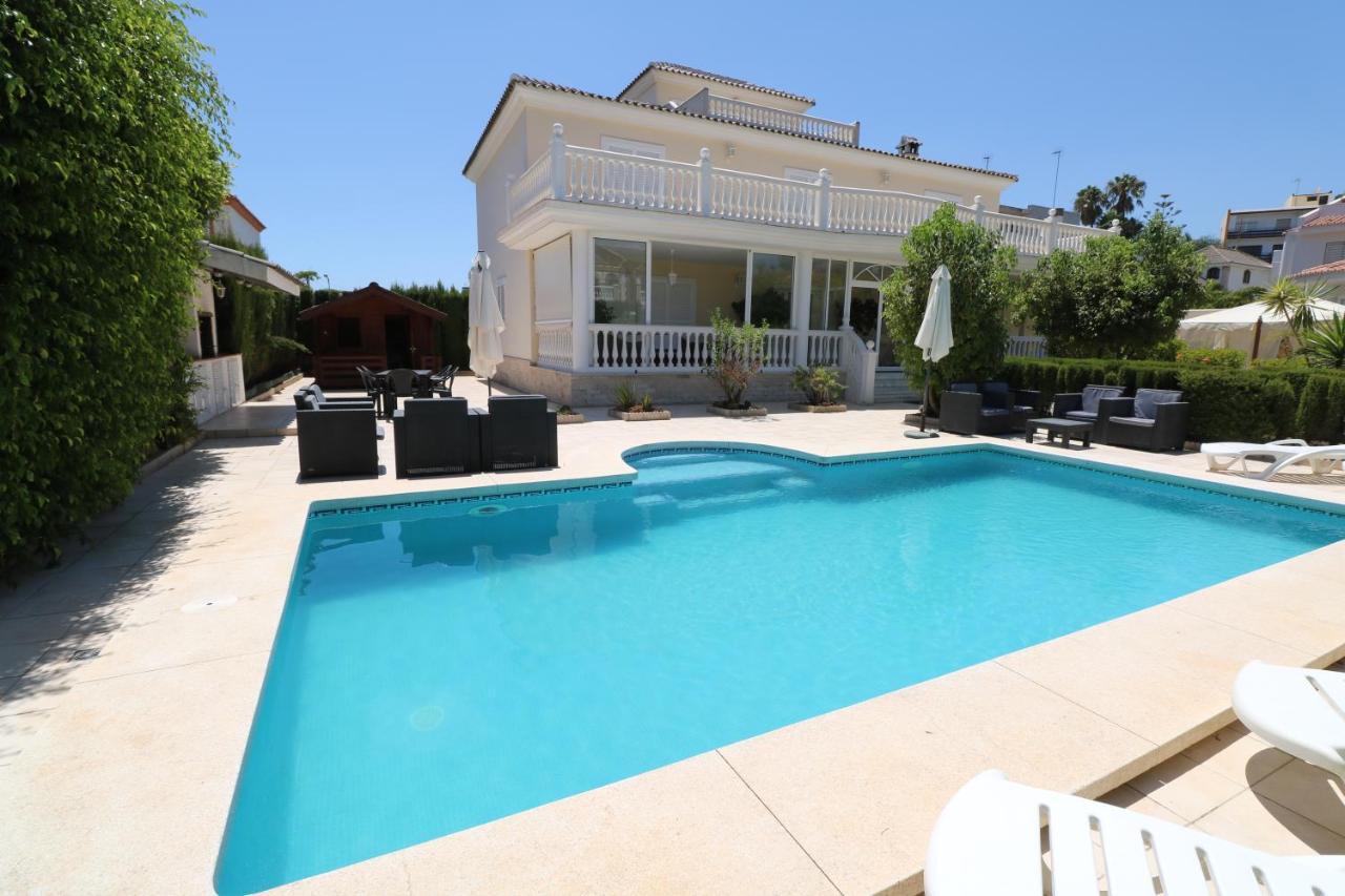 Villa De Lujo En توريمولينوس المظهر الخارجي الصورة